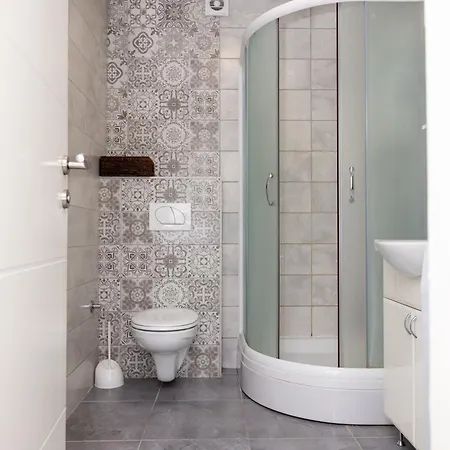 Ava Istocno Sarajevo * Lukavica